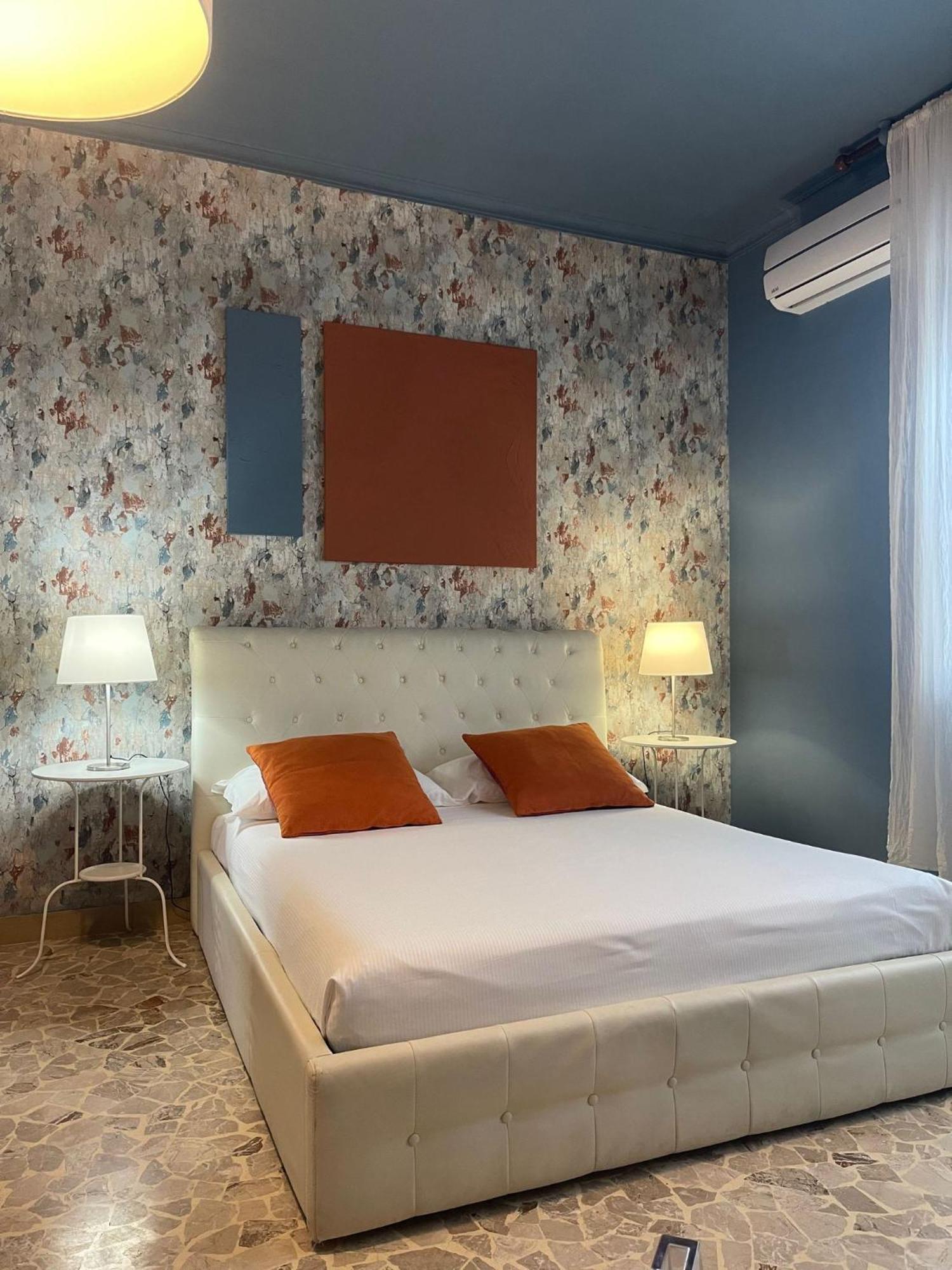 Central Suite Bed&Breakfast Bologna Eksteriør bilde